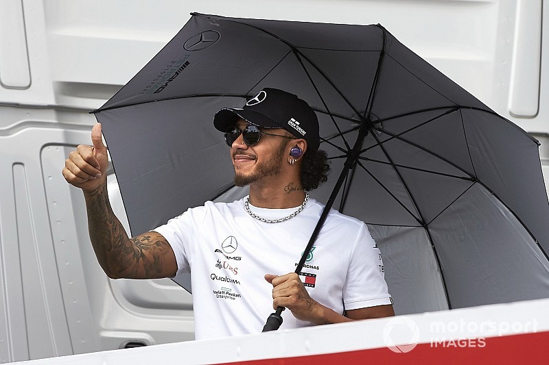Hamarosan érkezik Hamilton második kollekciója