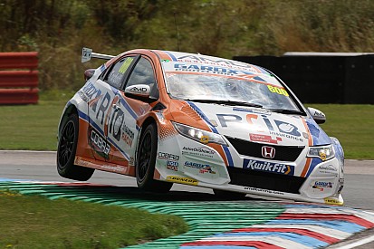 Tordoff withdraws from Knockhill BTCC round