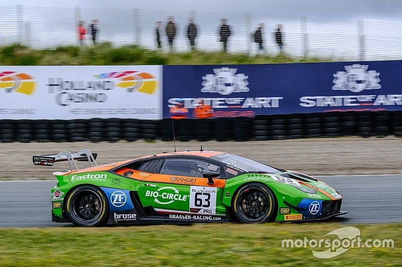 #63 GRT Grasser Racing Team Lamborghini Huracan GT3 Evo: Christian Engelhart, Mirko Bortolotti