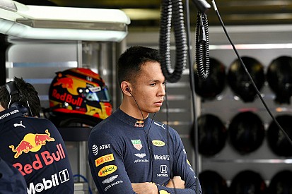 Albon nem fújná fel az F1-es blamát Monzában