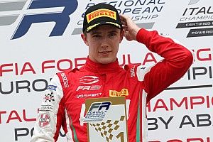 Formula Regional, Hungaroring: Vesti vince anche Gara 3 nonostante un guasto nel finale