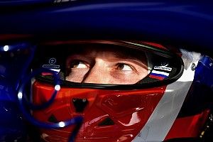 Fout Toro Rosso nekte kwalificatie Kvyat op oude banden