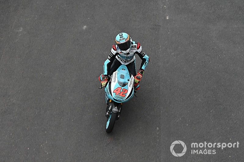 Moto3 Barcelona: Massensturz und erster Sieg für Ramirez