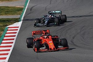 Хэмилтон оценил преимущество Ferrari над Mercedes в полсекунды
