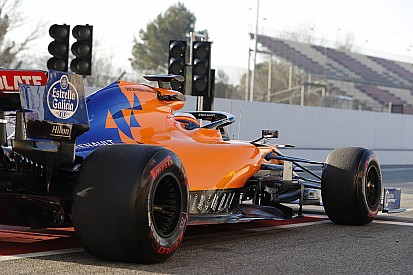 Alonso diz que se "sentiria mal" pilotando McLaren na pré-temporada da F1