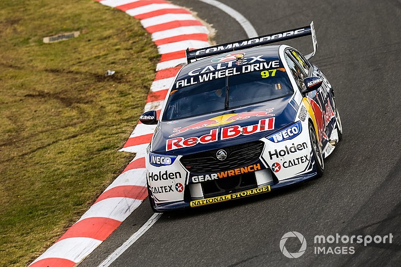 Tasmania Supercars: Van Gisbergen beats Coulthard to pole