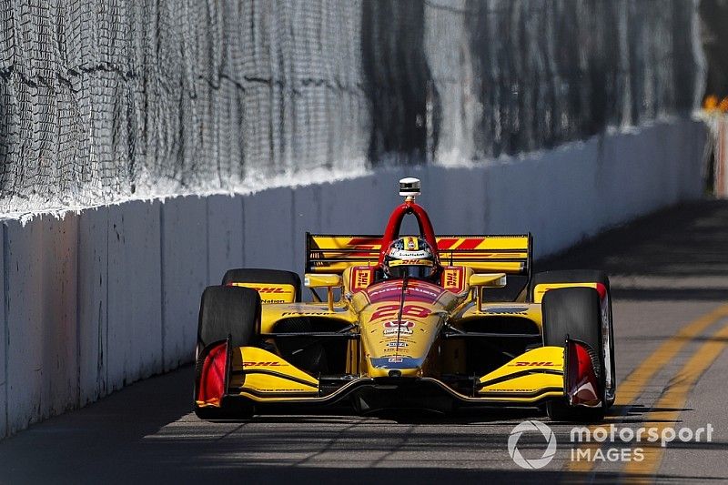 Hunter-Reay manda en la última práctica y O'Ward en 22°