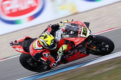 SBK, Assen: Bautista si impone anche in Gara 2, è l’undicesima vittoria Ducati