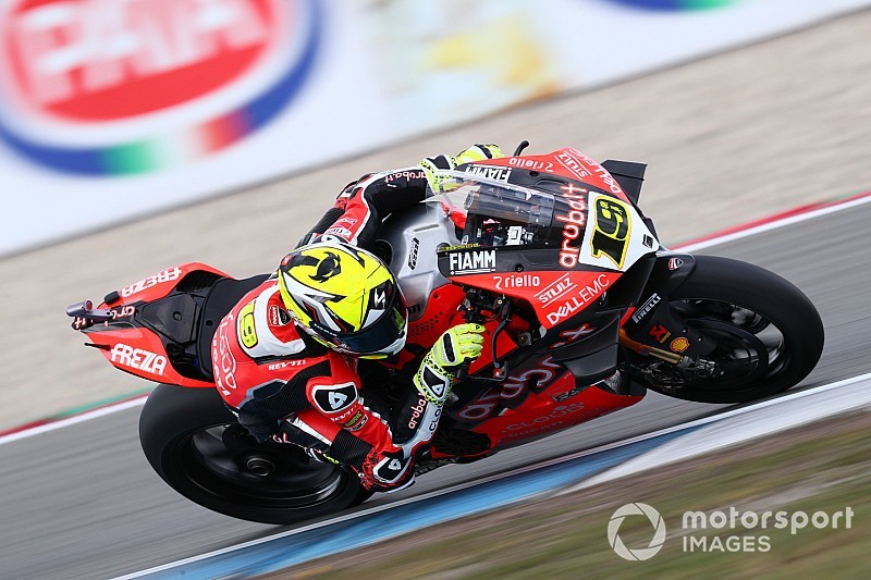 SBK, Assen: Bautista si impone anche in Gara 2, è l’undicesima vittoria Ducati