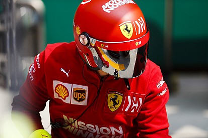 Waarom Leclerc niet - en Verstappen wel - bestraft werd voor unsafe release