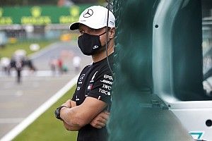 Боттасу требуется помощь Mercedes. У пилота немеет нога