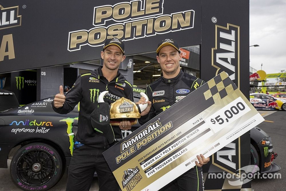 Bathurst 1000: Waters seals stunning Shootout pole