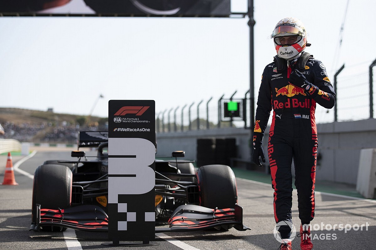 Verstappen sobre pódio: “Acho que terminamos onde merecíamos”