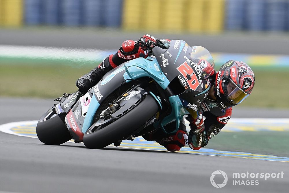 Le Mans MotoGP: Quartararo leads the way in chaotic FP3