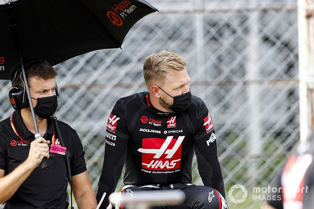 Magnussen henüz Haas'la yeni kontrat görüşmelerine başlamadı