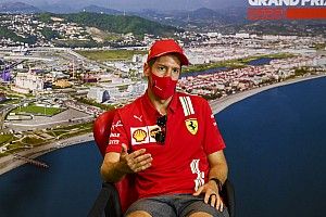 Vettel: Dubbel gevoel bij evenaren Schumacher-record door Hamilton