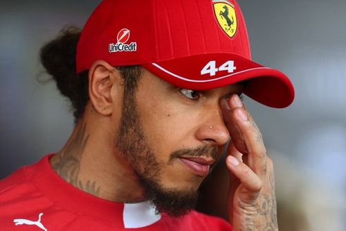 Como fase de Hamilton se compara a grandes crises de astros da F1?