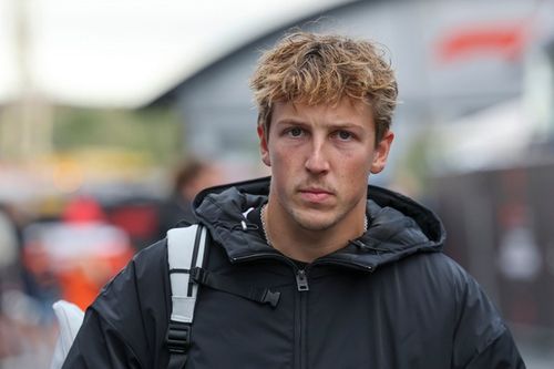 F1 - Lawson responde às críticas de Sainz: "Gostaria que ele tivesse vindo falar comigo"