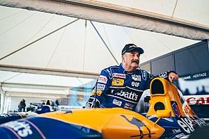 VÍDEO: Mansell reencontra Williams do título na F1 e Ferrari de 1989 no Festival de Goodwood