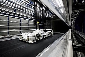 Con l'aerodinamico nei segreti della galleria del vento