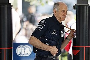 Tost: "Kvyat, Ricciardo'dan daha hızlıydı"
