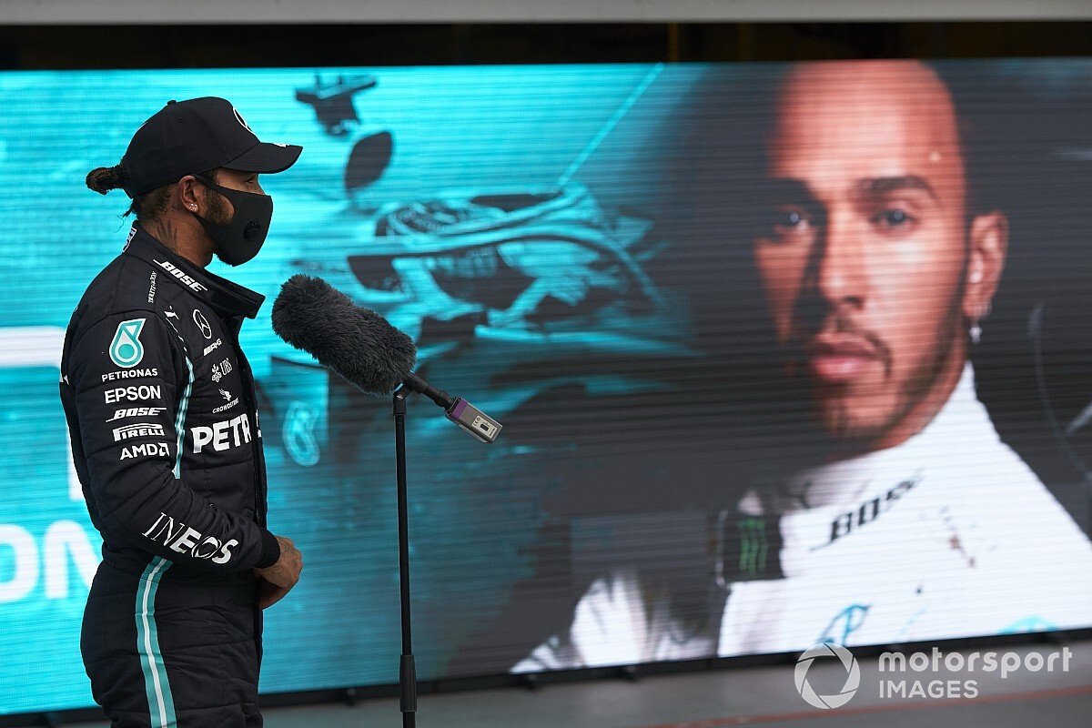 Még 5 futam, és Hamilton beéri Schumacher elképesztő F1-es rekordját