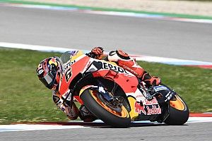 Ismét Bradl ülhet Marquez motorjára