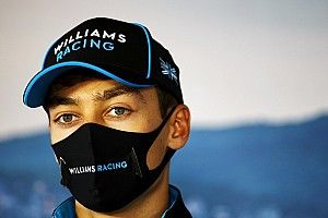 Mercedes: "Russell uzun vadeli planlarımızın bir parçası olmaya devam ediyor"