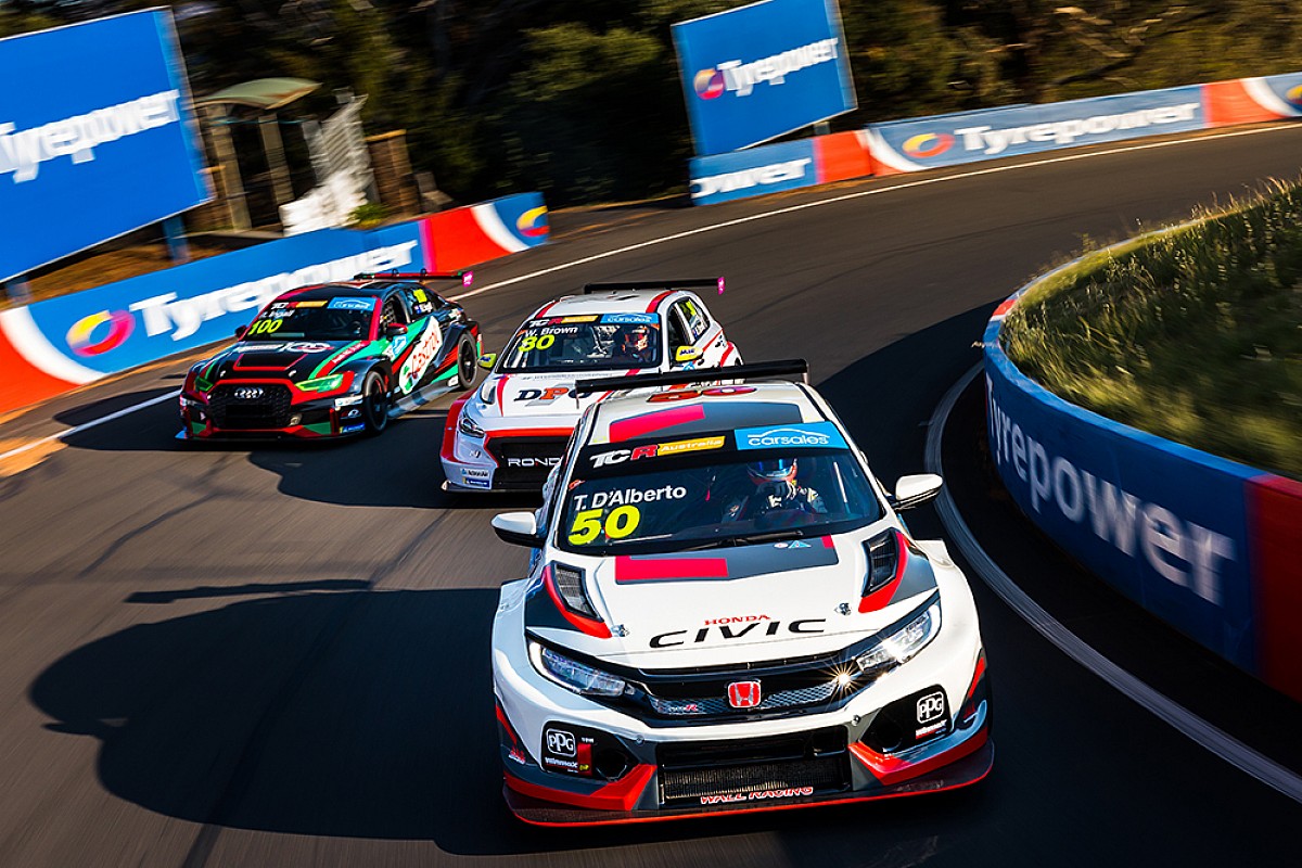 Bathurst International postponed until 2021