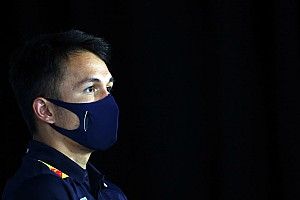 Albon, cuando fue reemplazado por Pérez: "Me mató, fue terrible"
