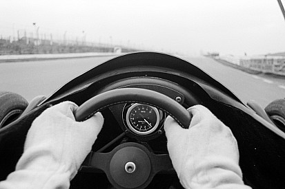 Fotostrecke: Die Entwicklung der Lenkräder in der Formel 1