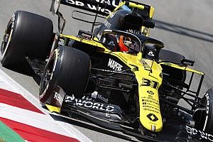 Videón Ocon és Magnussen bizarr incidense a spanyol FP3-ról - frissítve
