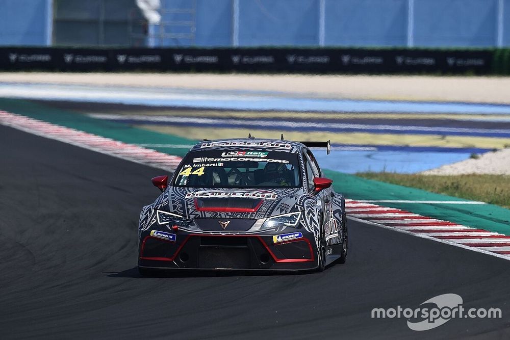 TCR Italy: Imberti riparte da Misano in testa alla Classe DSG