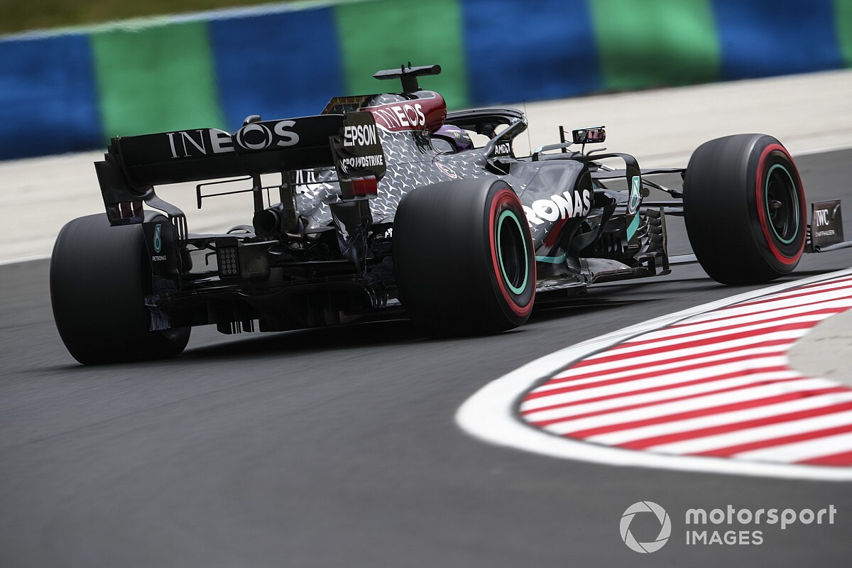 Hamilton nyerte a Magyar Nagydíj időmérőjét Bottas és Stroll előtt