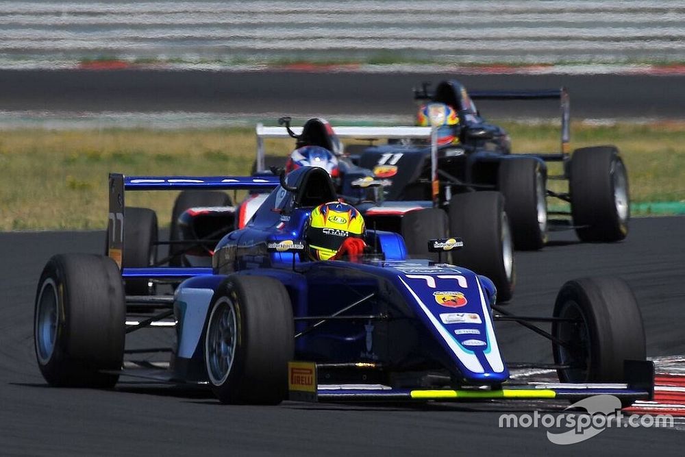 F4, Imola, Gara 3: vittoria di uno straordinario Rosso