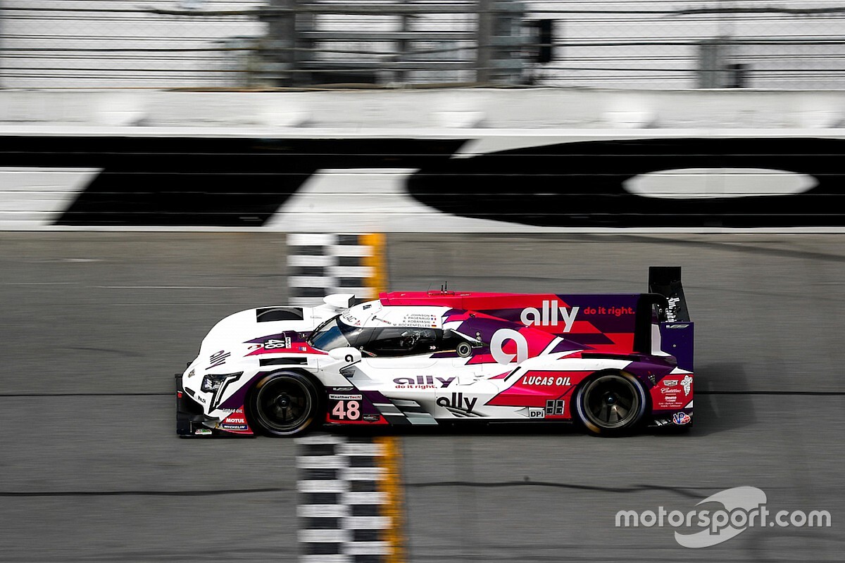 Pagenaud lidera primer test en Daytona y Montoya en séptimo