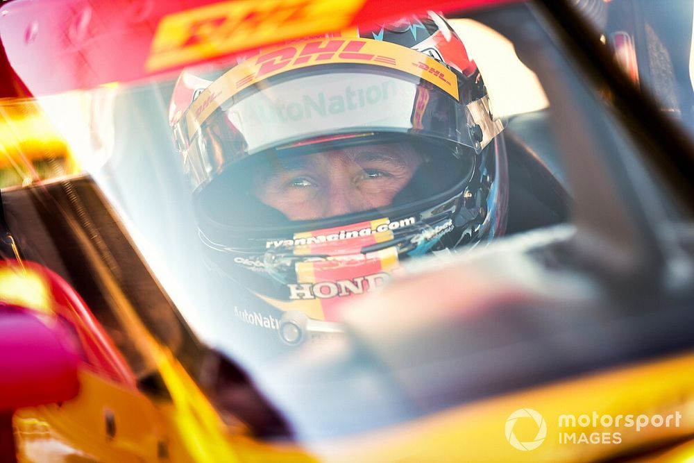 Hunter-Reay adopts same mindset, regardless of contracts