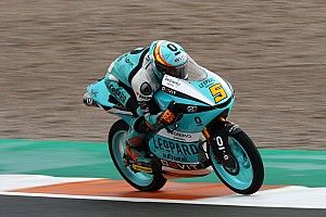 Moto3, Valencia, Libere 2: Masia su tutti, Arenas indietro