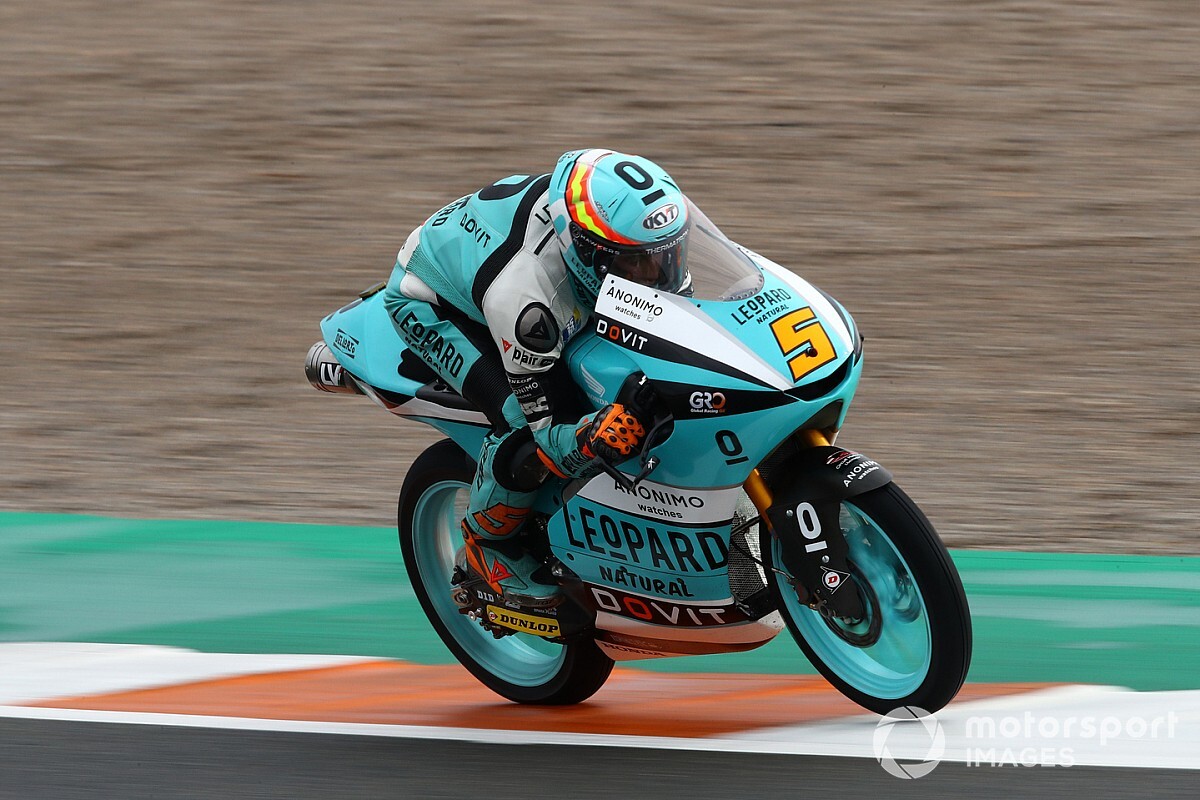 Moto3, Valencia, Libere 2: Masia su tutti, Arenas indietro