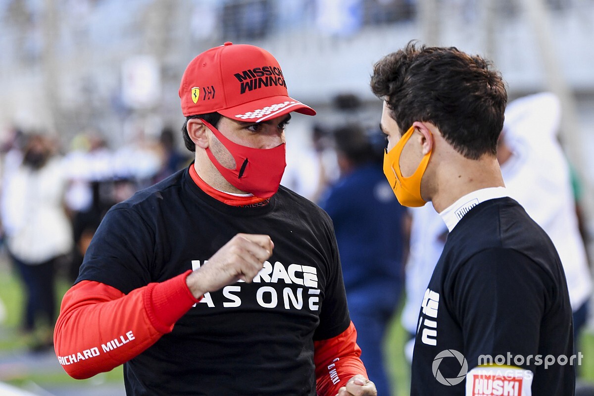 Villeneuve: "Sainz, Leclerc için bir tehdit oluşturabilir"