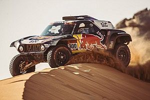 Sainz explains huge time loss after Dakar navigation error
