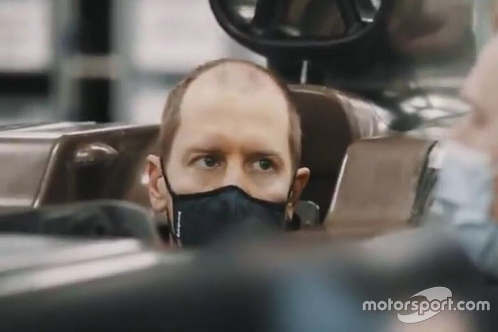 Aston Martin, Vettel'in kokpit içerisindeki ilk fotoğrafını yayınladı