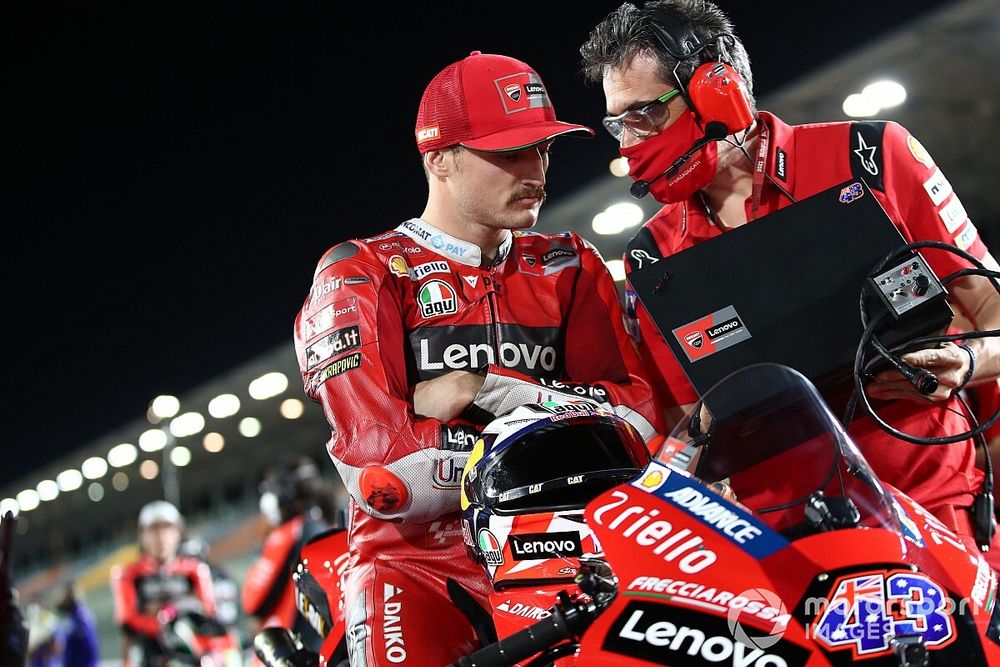 Сразу два пилота MotoGP легли под нож после гонок в Катаре