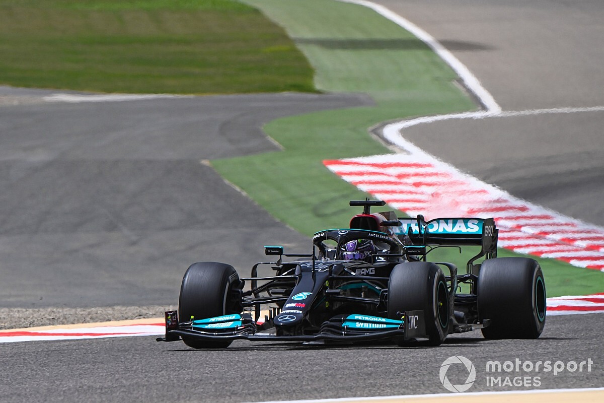 Hamilton: Beter om problemen tijdens tests tegen te komen