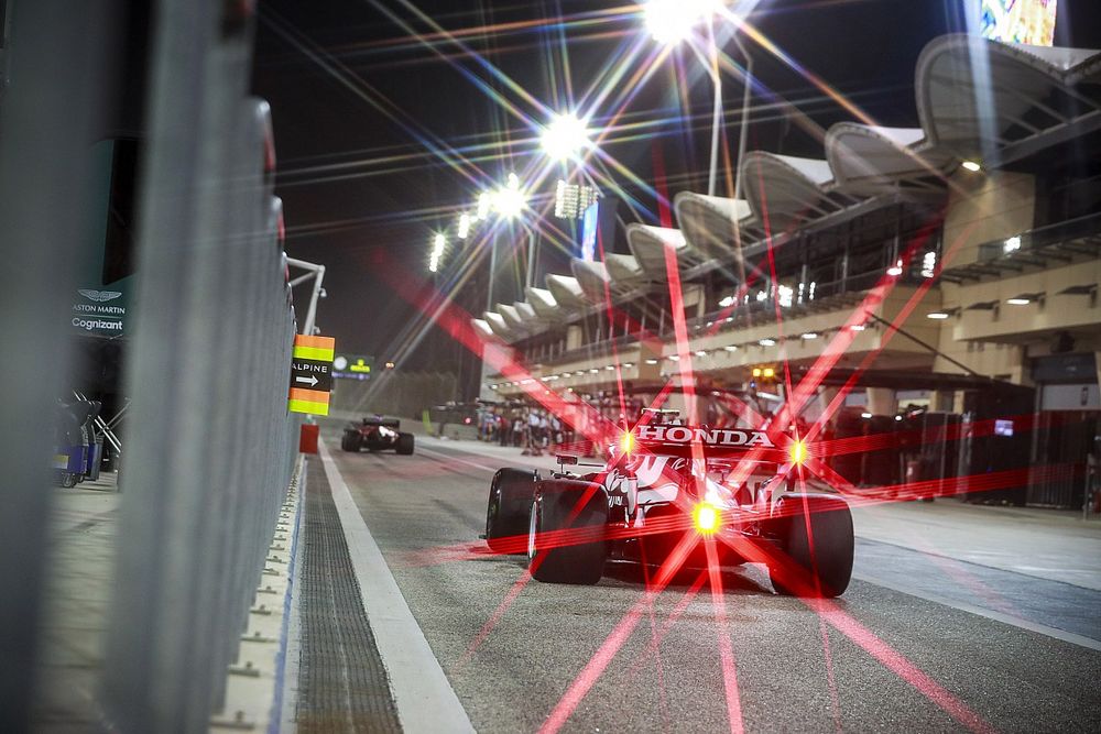 Las fotos de la segunda jornada de test de F1 en Bahrein