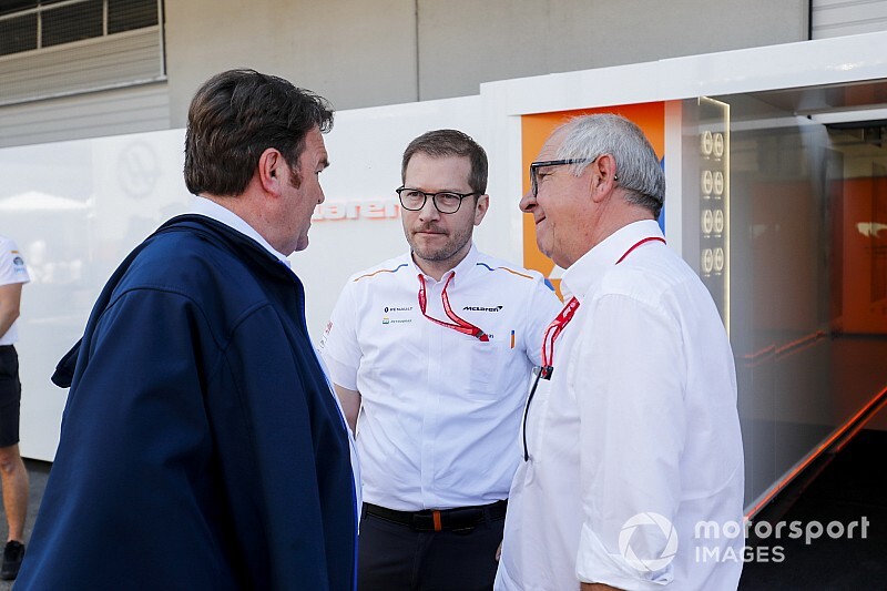 Seidl: "En iyi motora sahip olmak için Mercedes'e geçmek istedik"