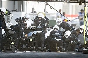 Russell: Fastest pitstop shows Williams "are not idiots"