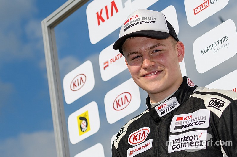 KIA PLATINUM CUP – Wierzbicki z czasem dnia zdobył pole position