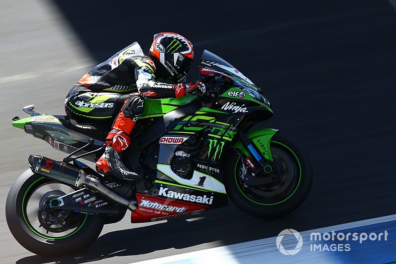 Jerez WSBK: Rea beats Bautista in Superpole by 0.036s