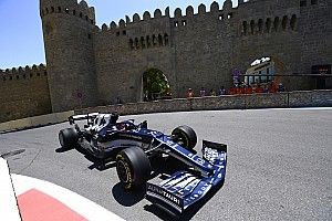 F1アゼルバイジャンFP1速報:フェルスタッペンが首位発進、フェラーリ勢が続く。角田裕毅は14番手